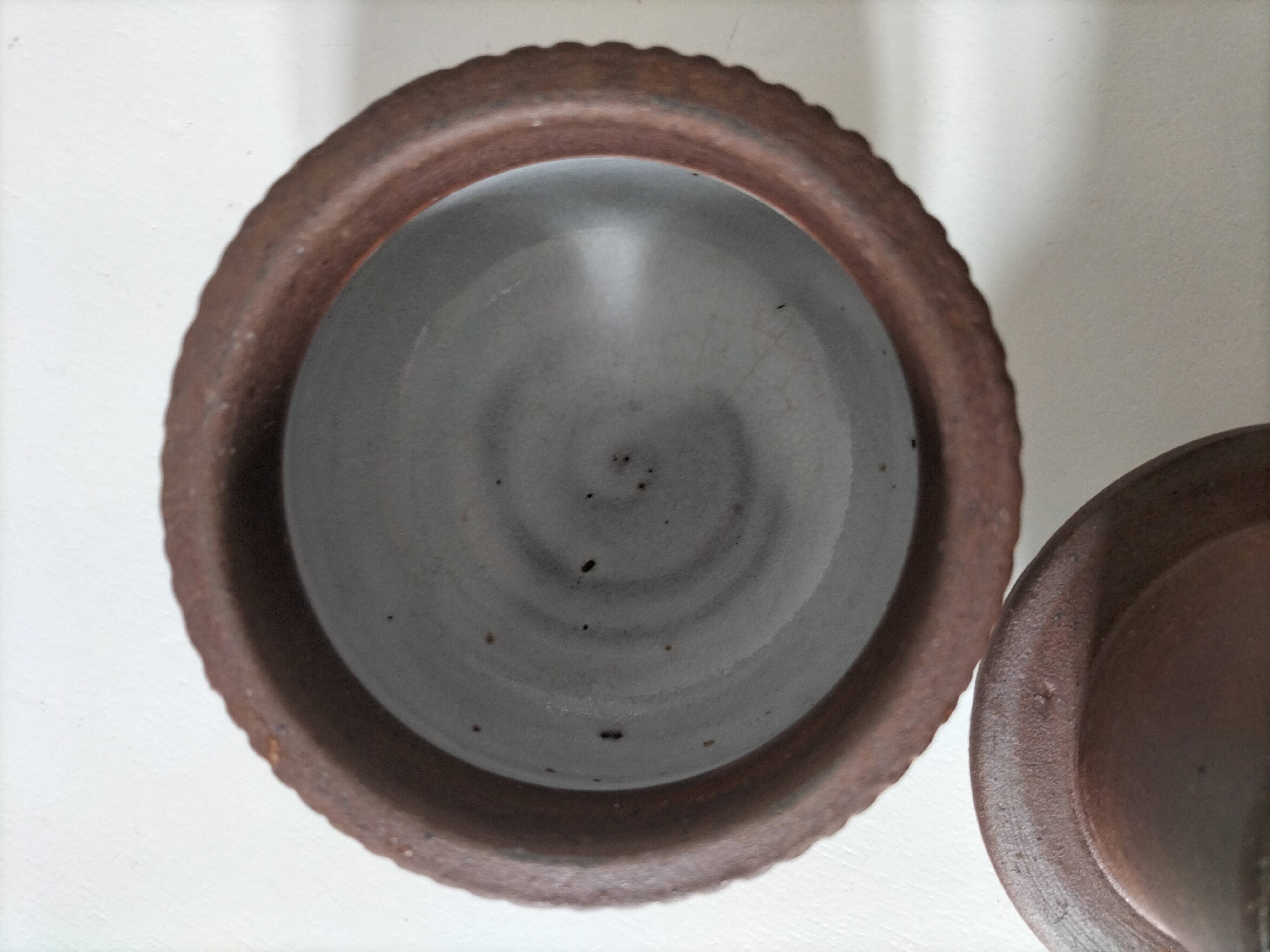 Small water butter dish in glazed stoneware in the Ratilly style.