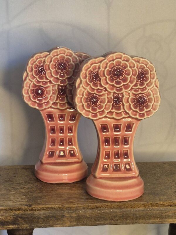 Paire de vases fleuri