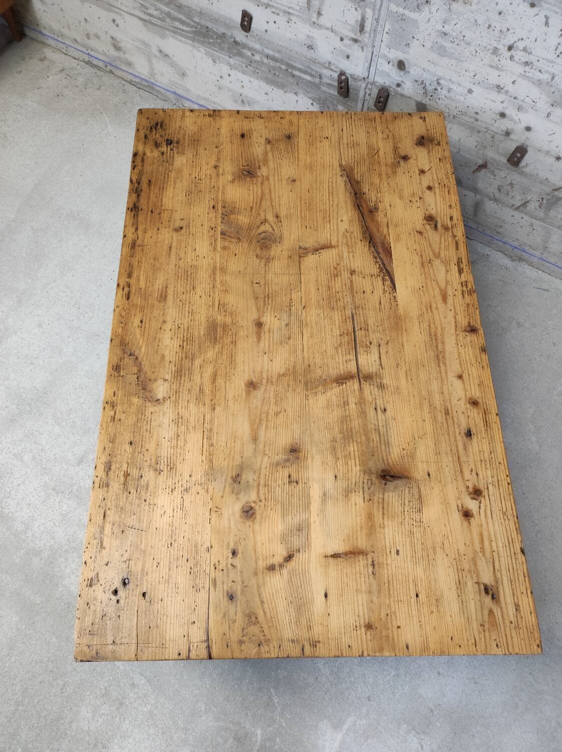 Farmhouse coffee table