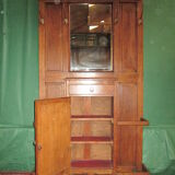 chestnut coat holder