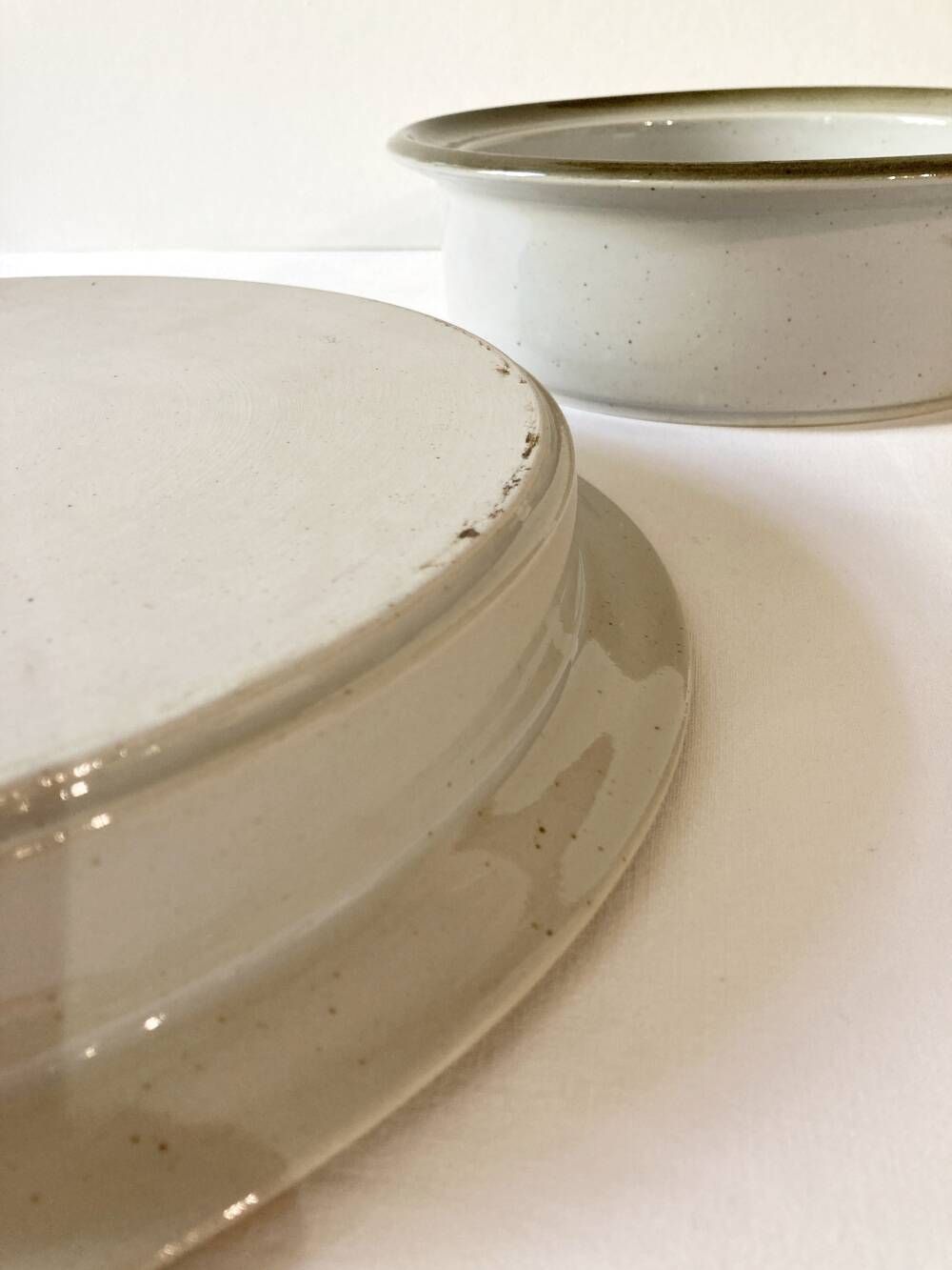 Duo of serving dishes in grand feu stoneware, Brenne earthenware