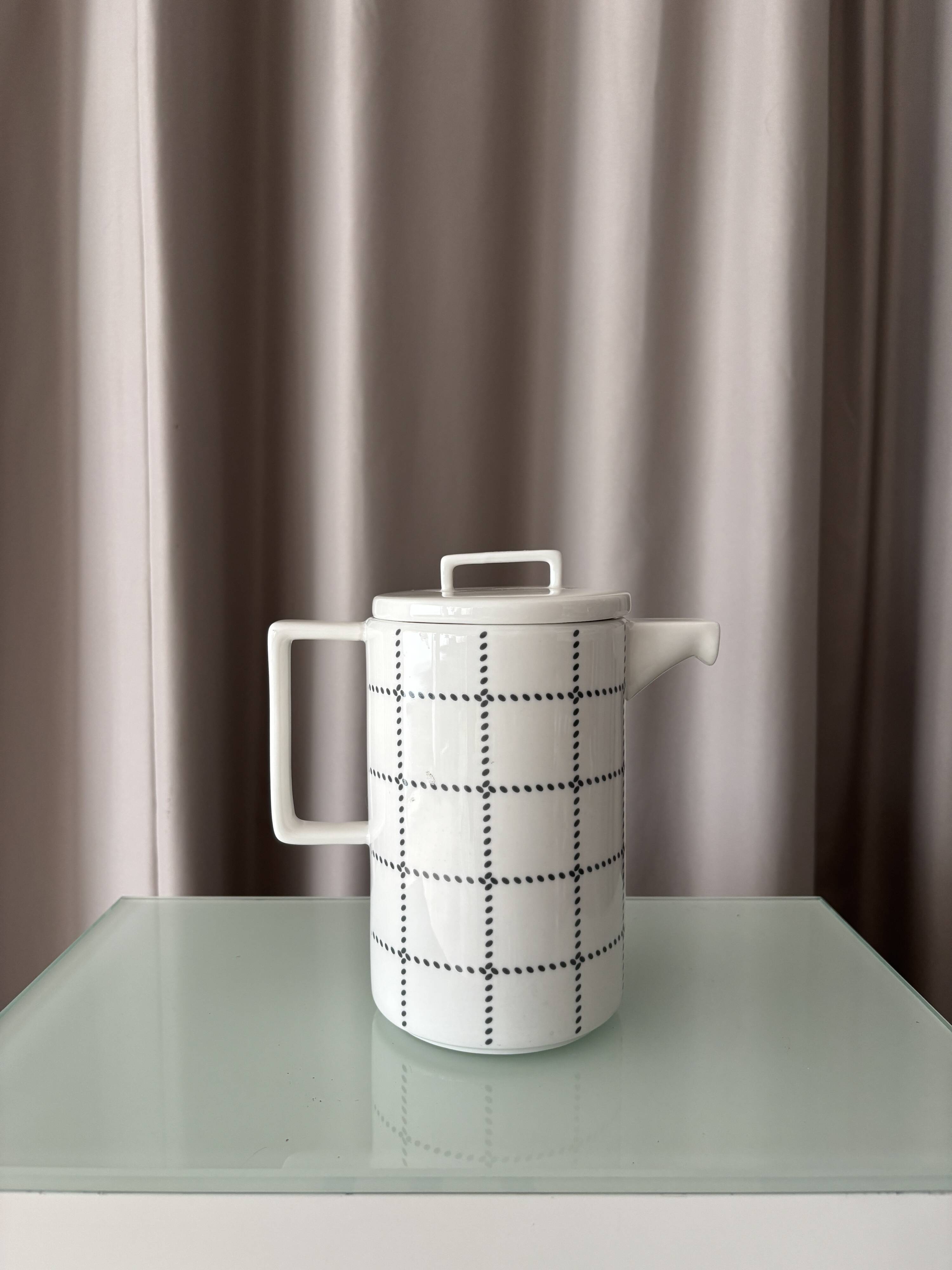 Vinga of Sweden Scandinavian Ceramic Teapot