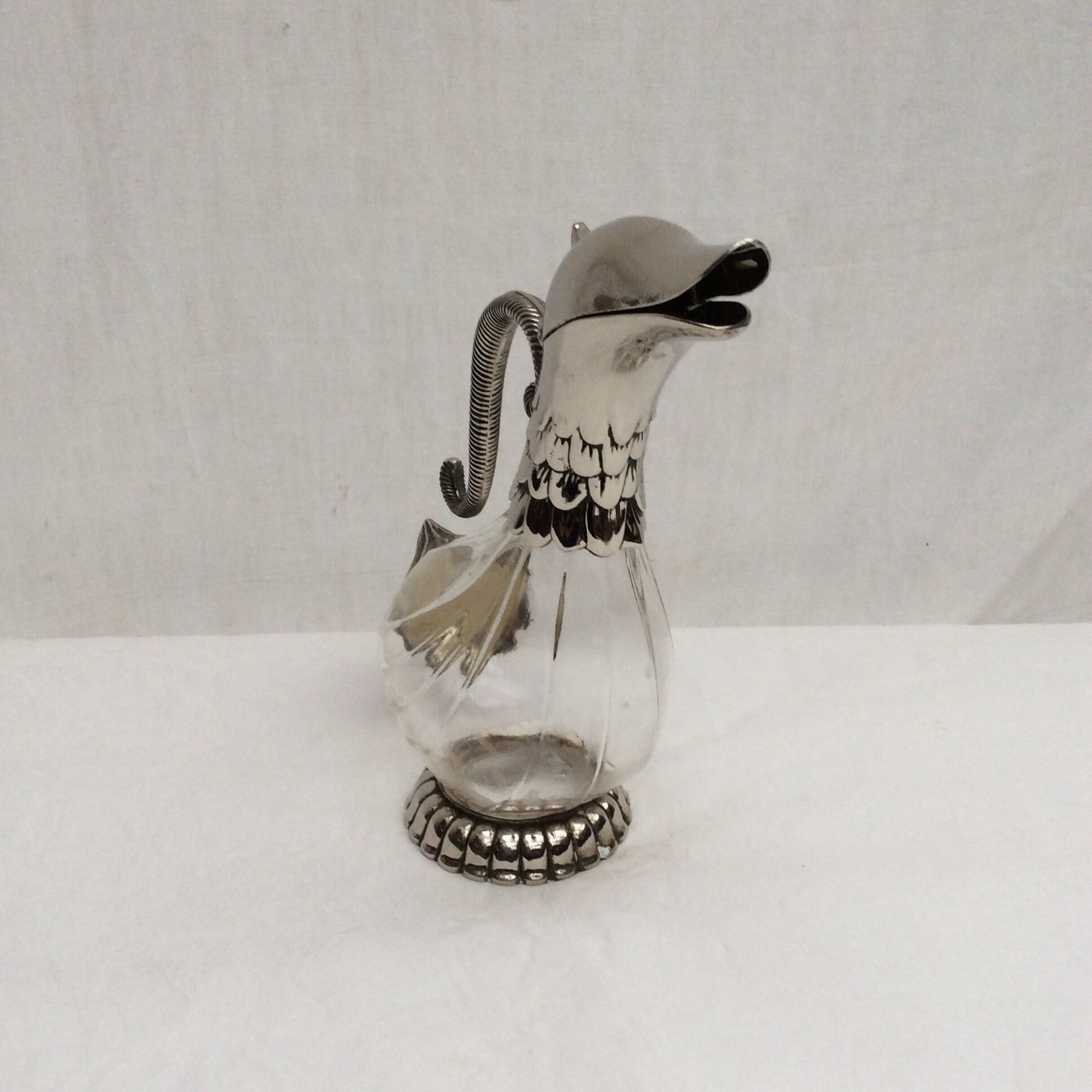 Carafe -duck in silver metal and glass signed