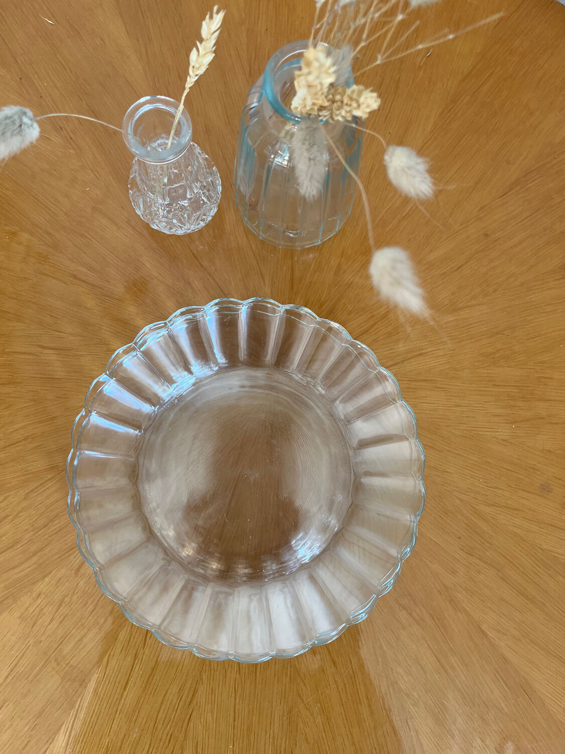 Lot de quatre assiettes Marguerite vintage Duralex