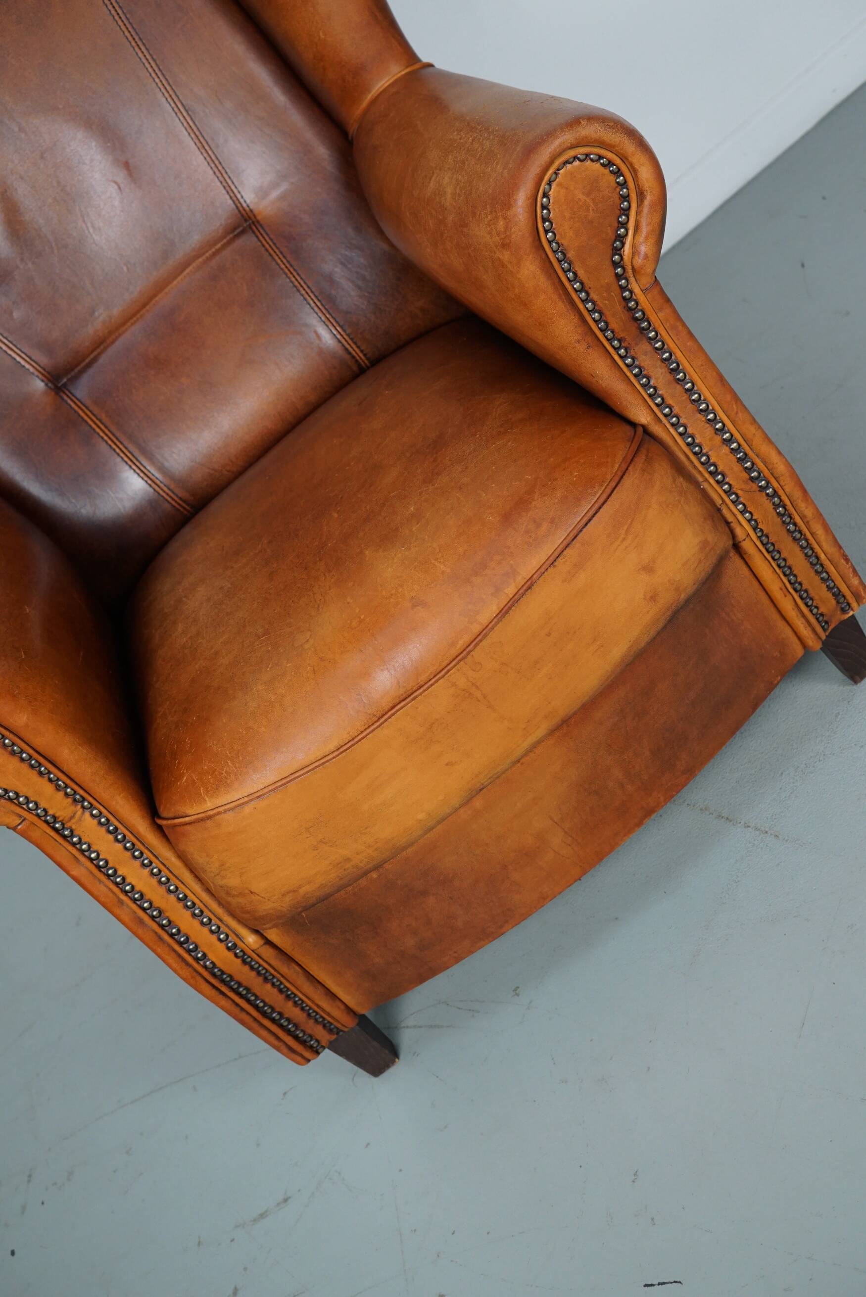 Fauteuil club vintage en cuir couleur cognac hollandais