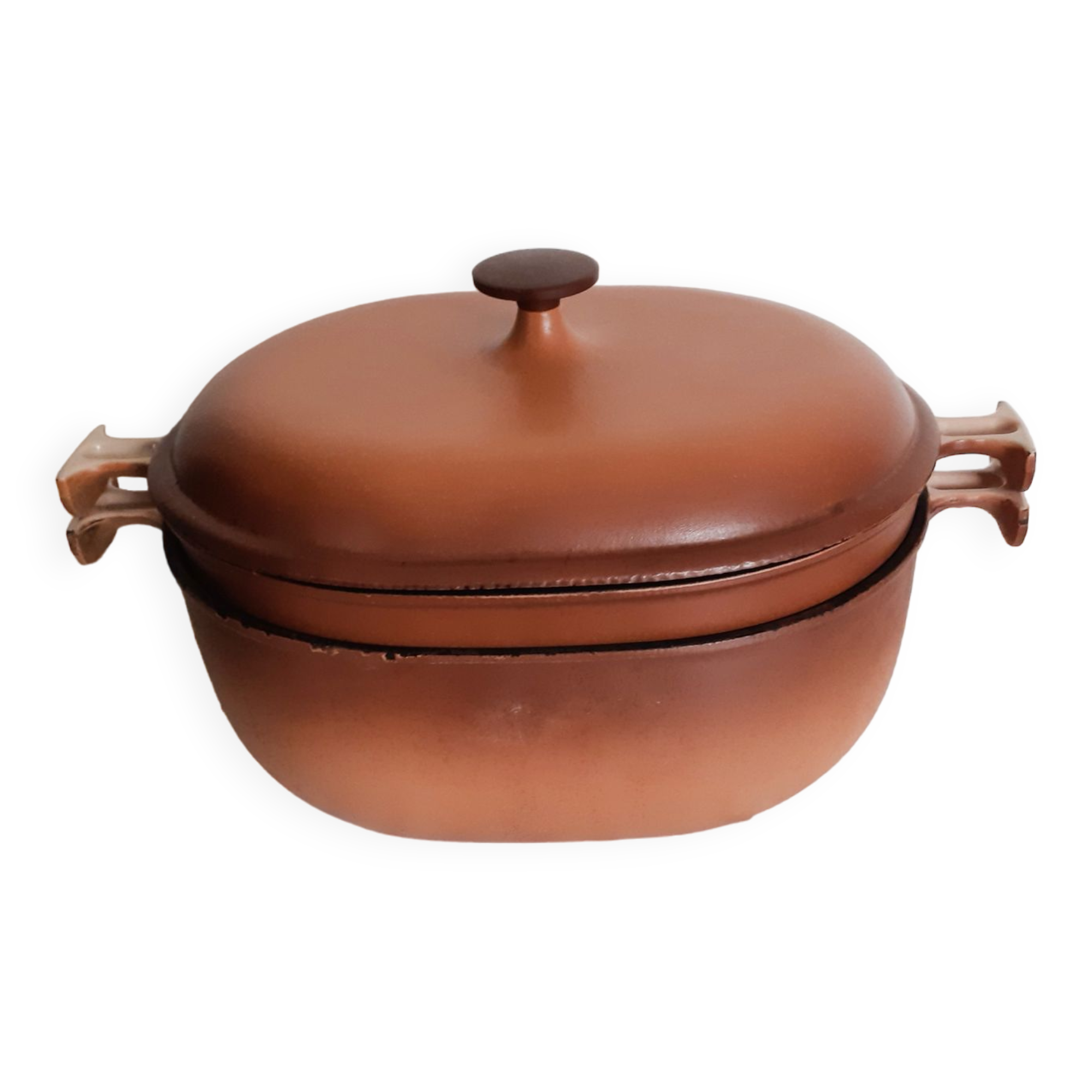 Mama Le creuset Cassette in enamelled cast iron by Enzo Mari