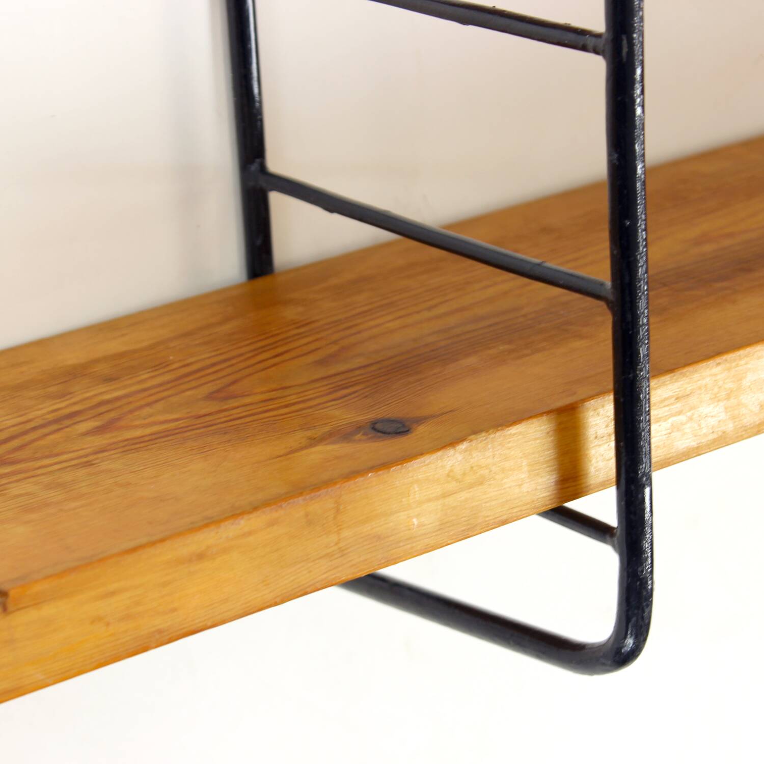 Étagère murale du milieu du siècle, Tchécoslovaquie, années 1960