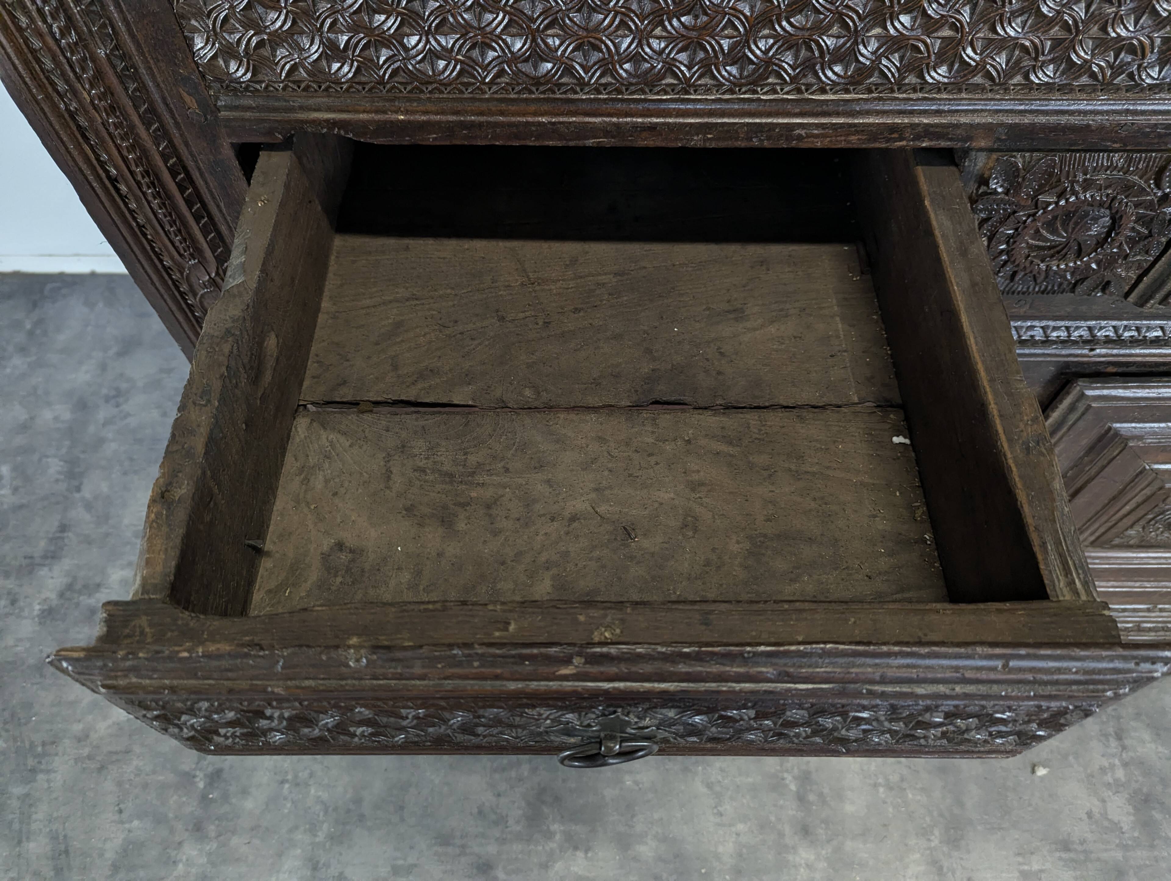 Buffet from the 17th century, Popular Art from the Auvergne region.