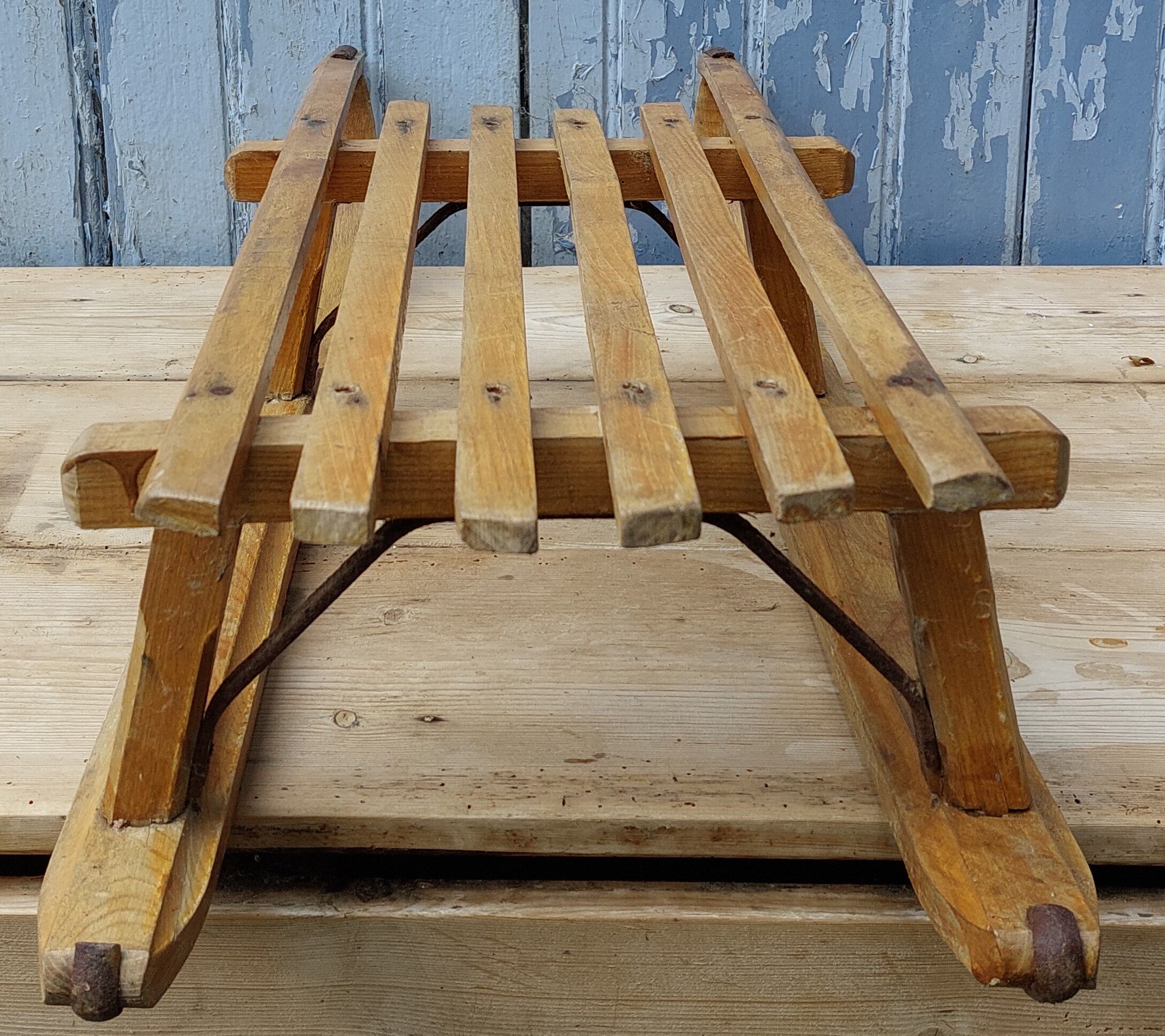 Wooden toboggan