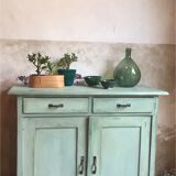 Buffet former green patina