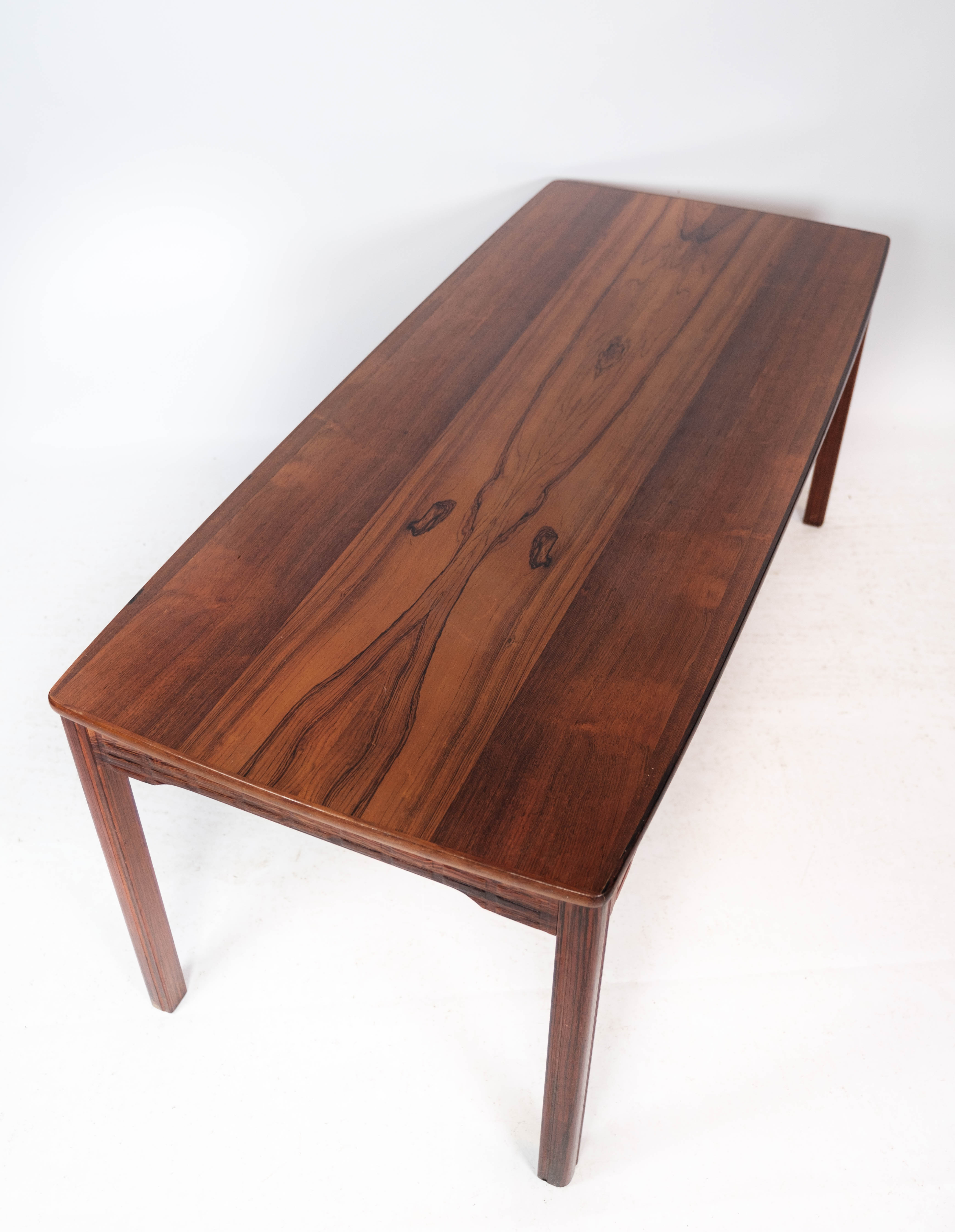 Coffee table in rosewood of Danish design from the 1960s