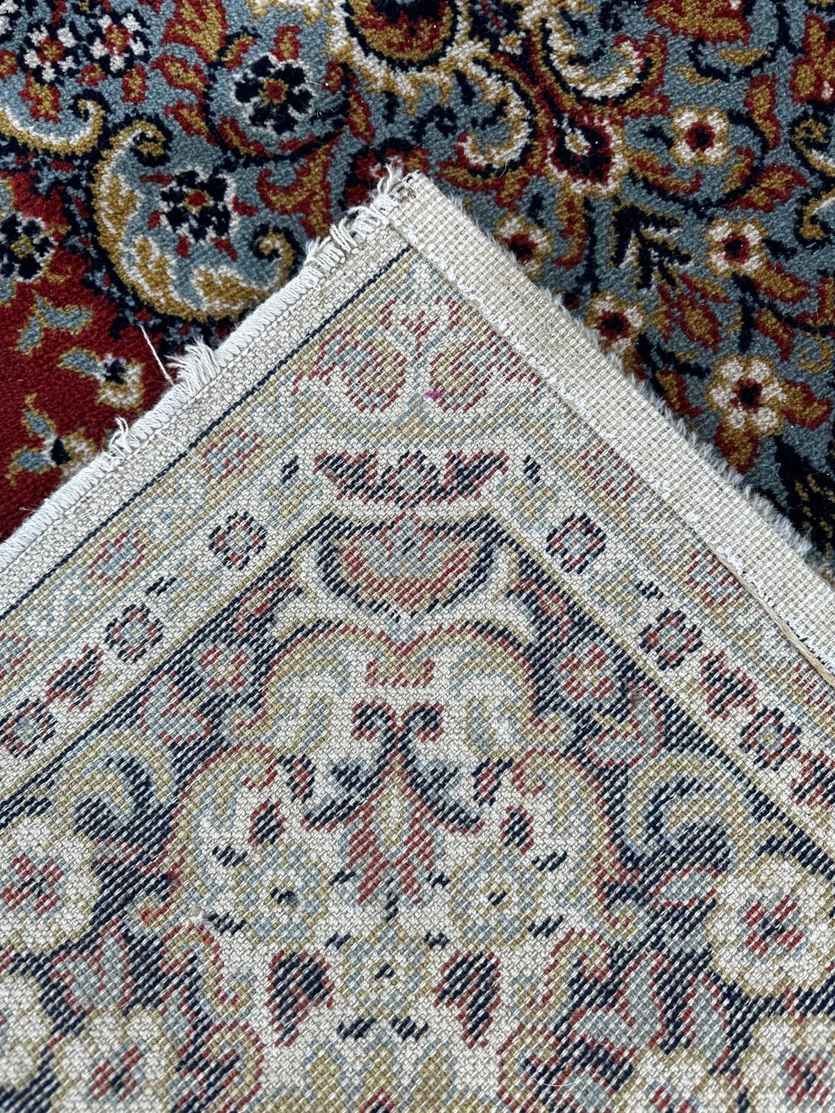Oriental style rug 170cm x 230cm