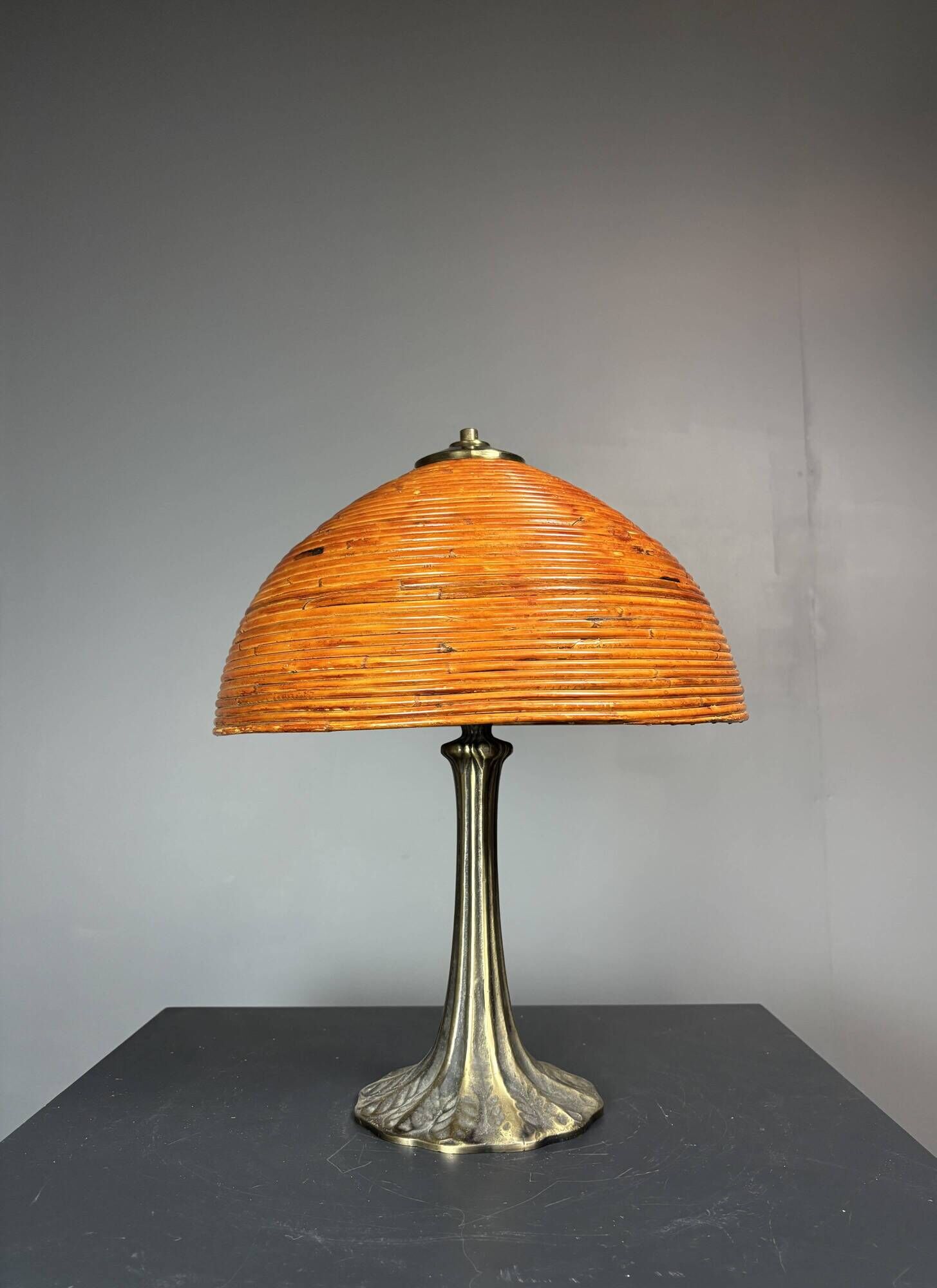 Midcentury mushroom pencil reed rattan bamboo and brass table lamp, 1970s