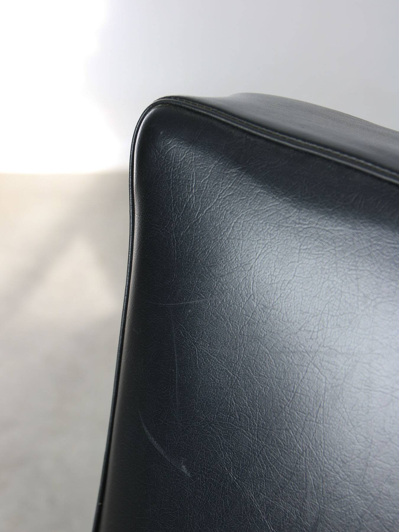 Fauteuil lounge vintage noir de Stol Kamnik, 1960s