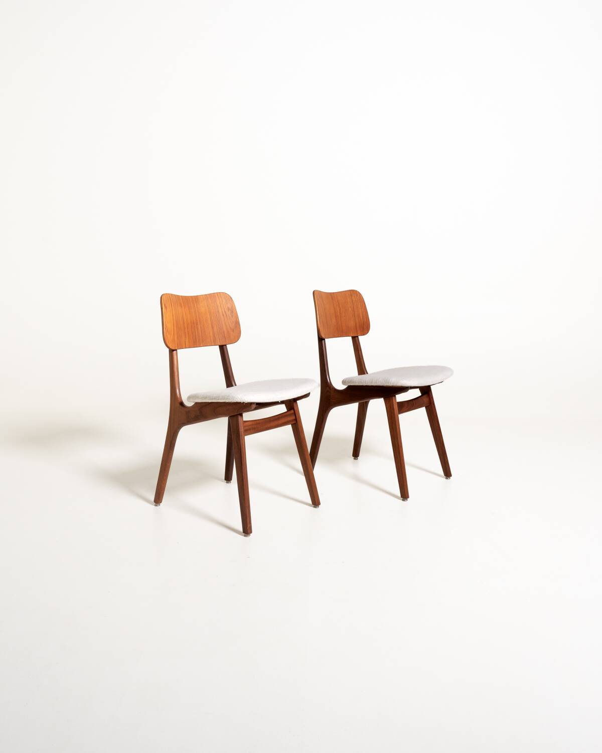 Pair of chairs by Arne Hovmand-Olsen for Boltinge, 1960s