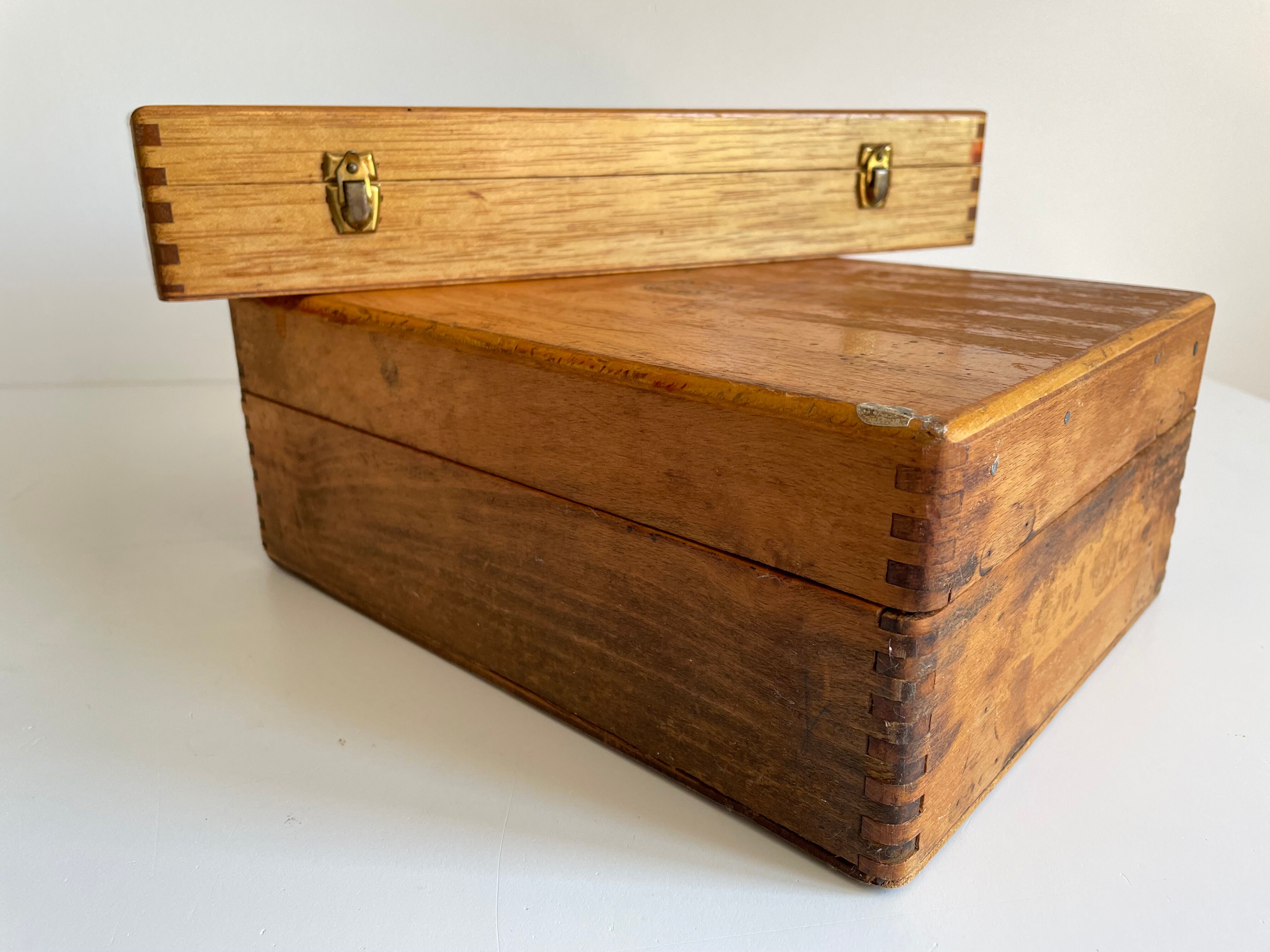 2 boxes in roch wood