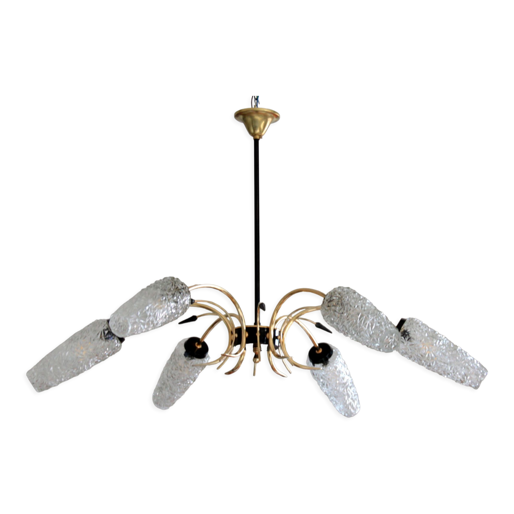 Chandelier brass and tulip glass