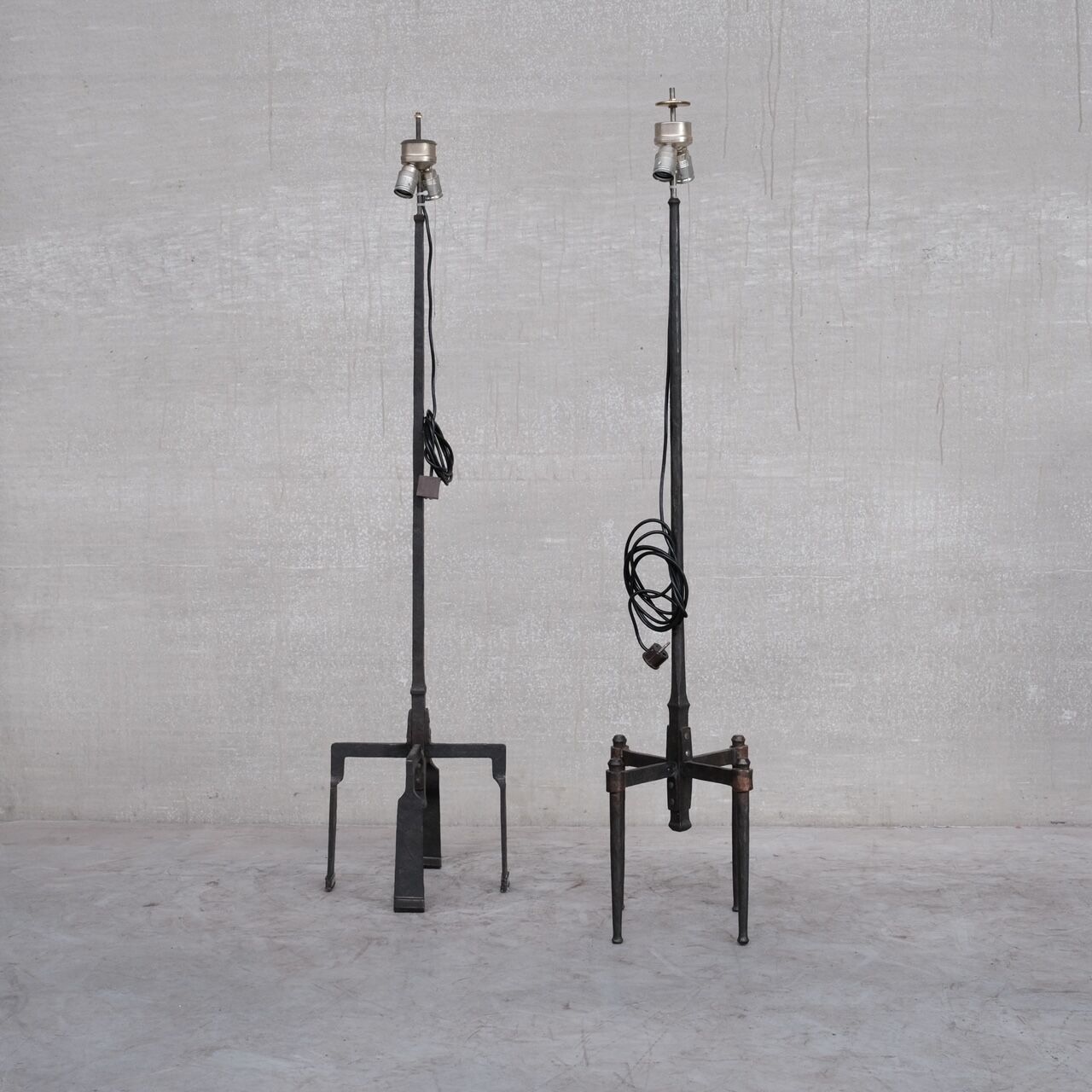Brutalist iron mid-century floor and table lamp set