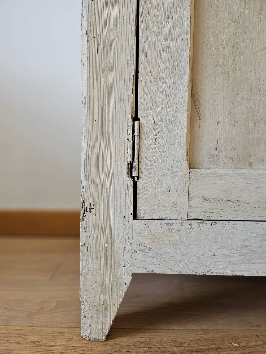 Grand Parisian peasant buffet