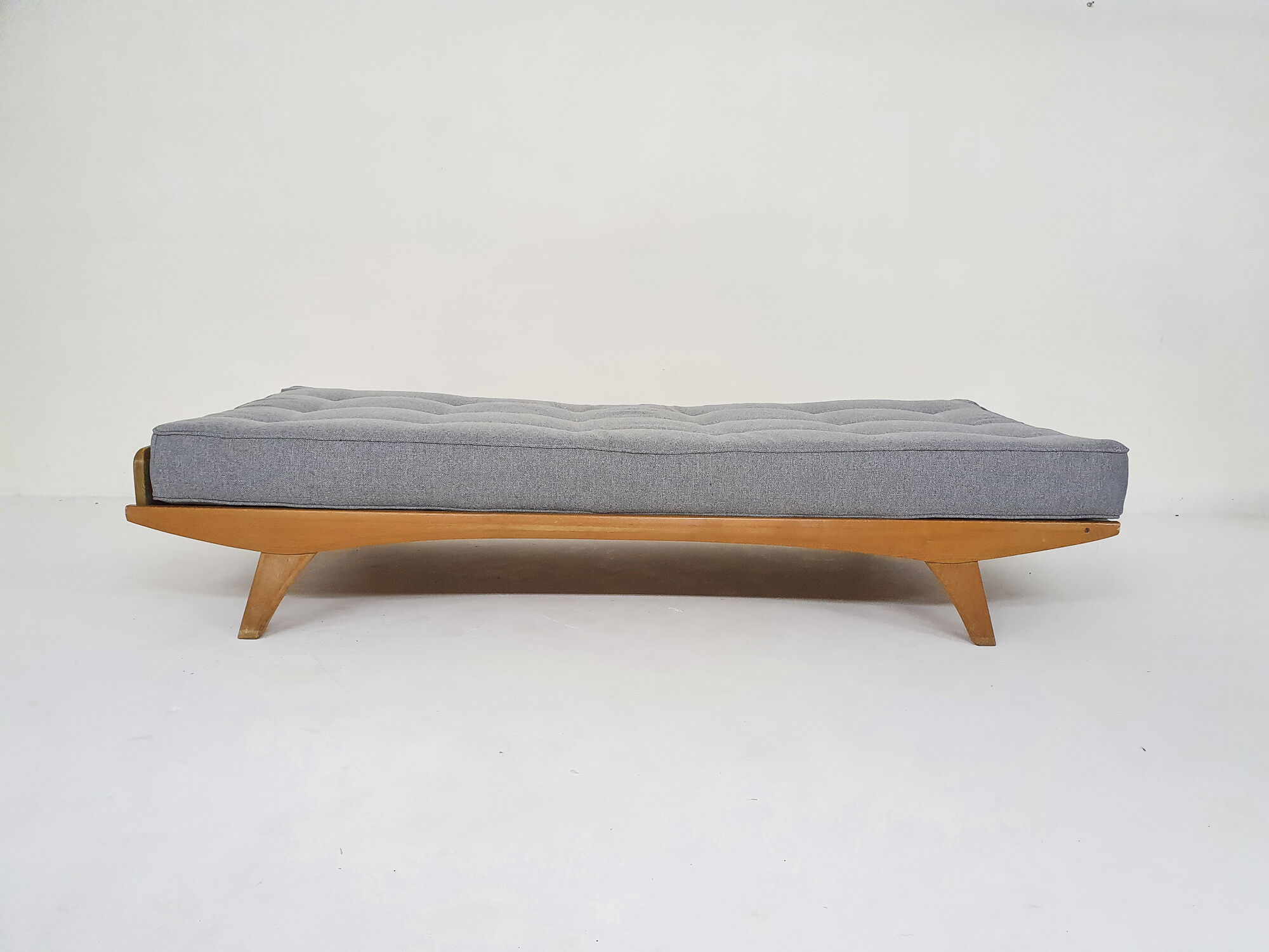 Ashwood daybed by Holma, Switzerland 1950's