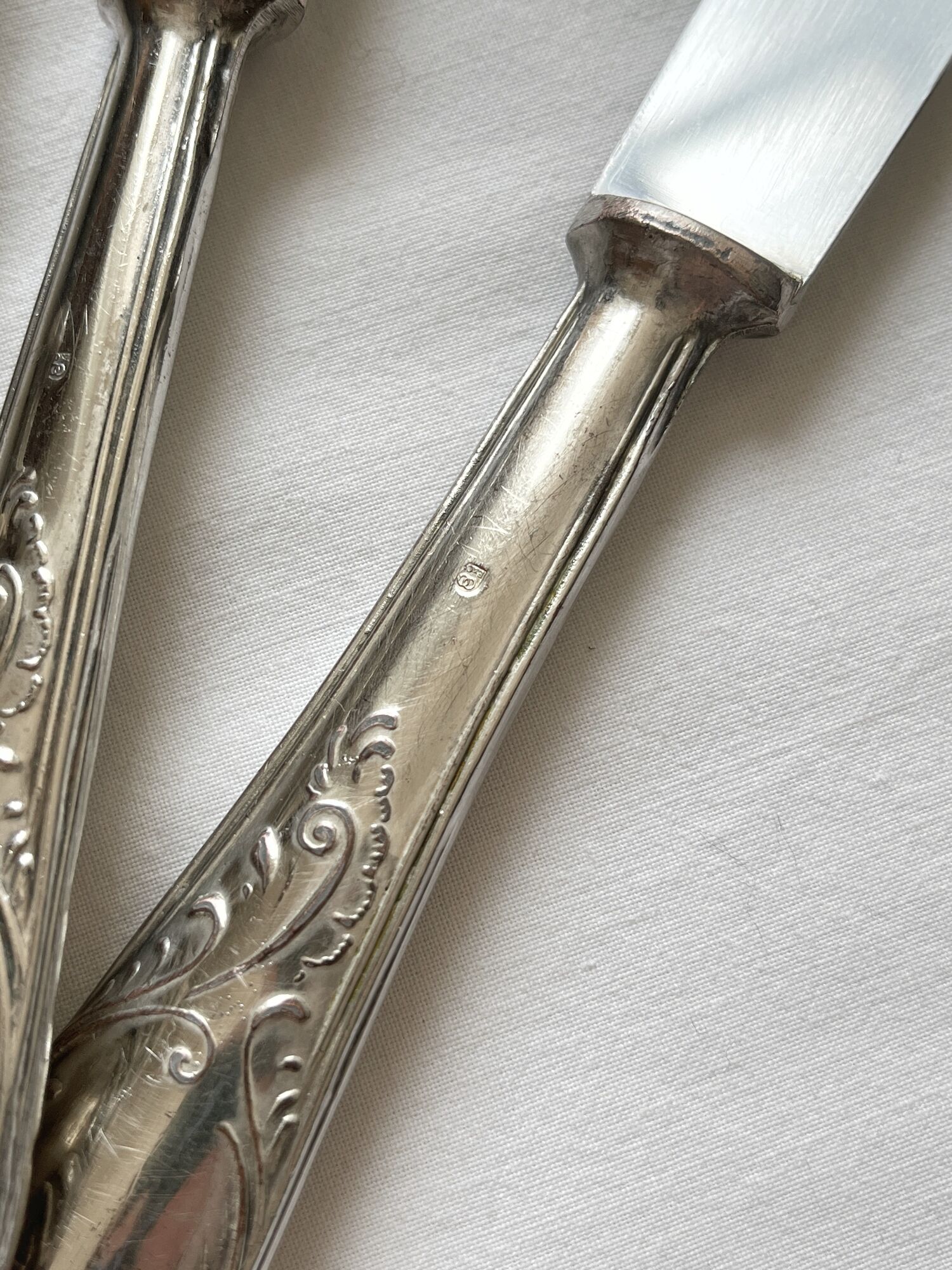 6 antique knives in silver metal and stainless blade