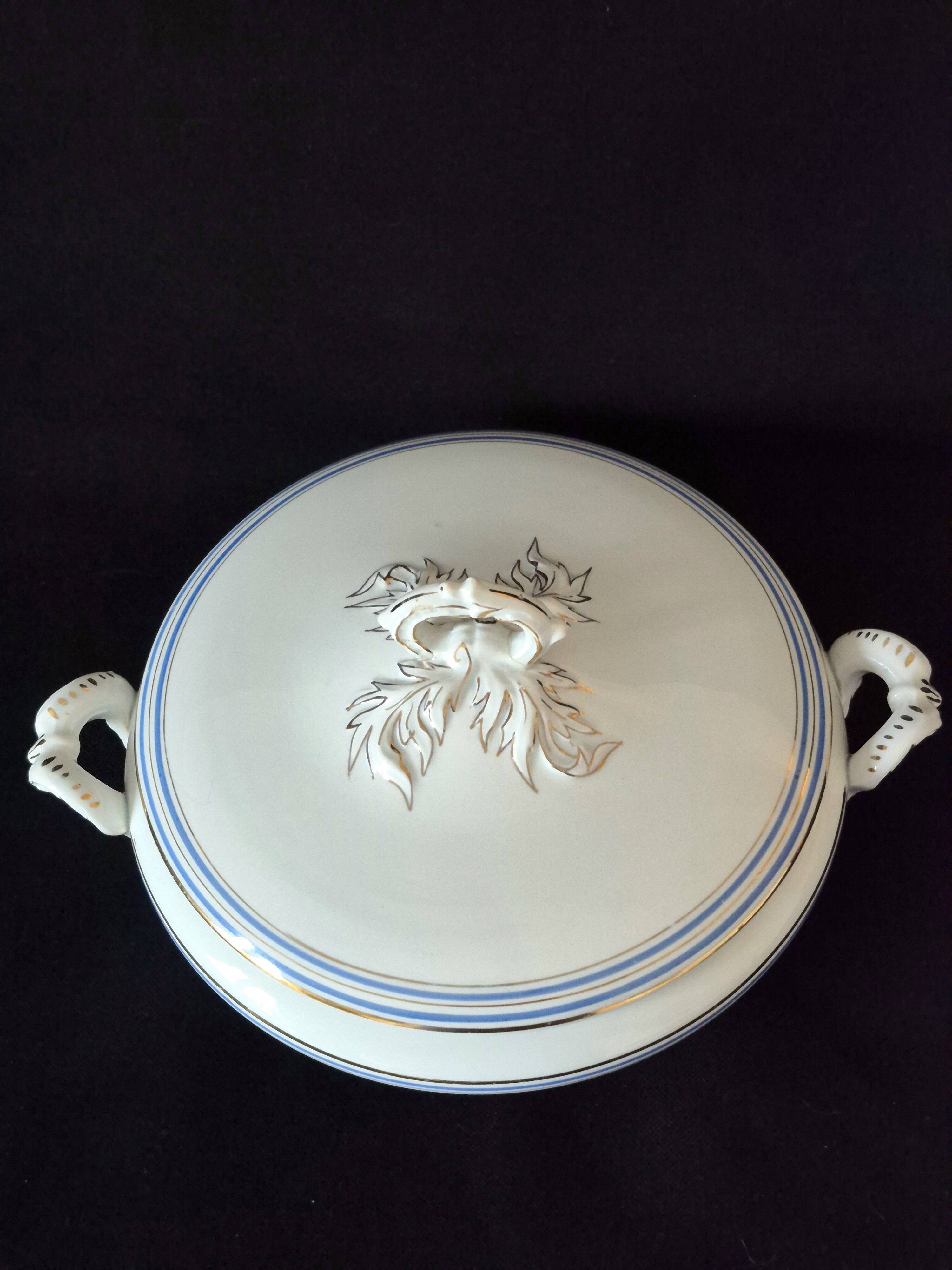 Vegetable dish or soup tureen in Onnaing earthenware A524