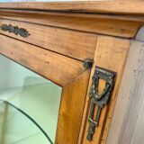 Louis XVI showcase