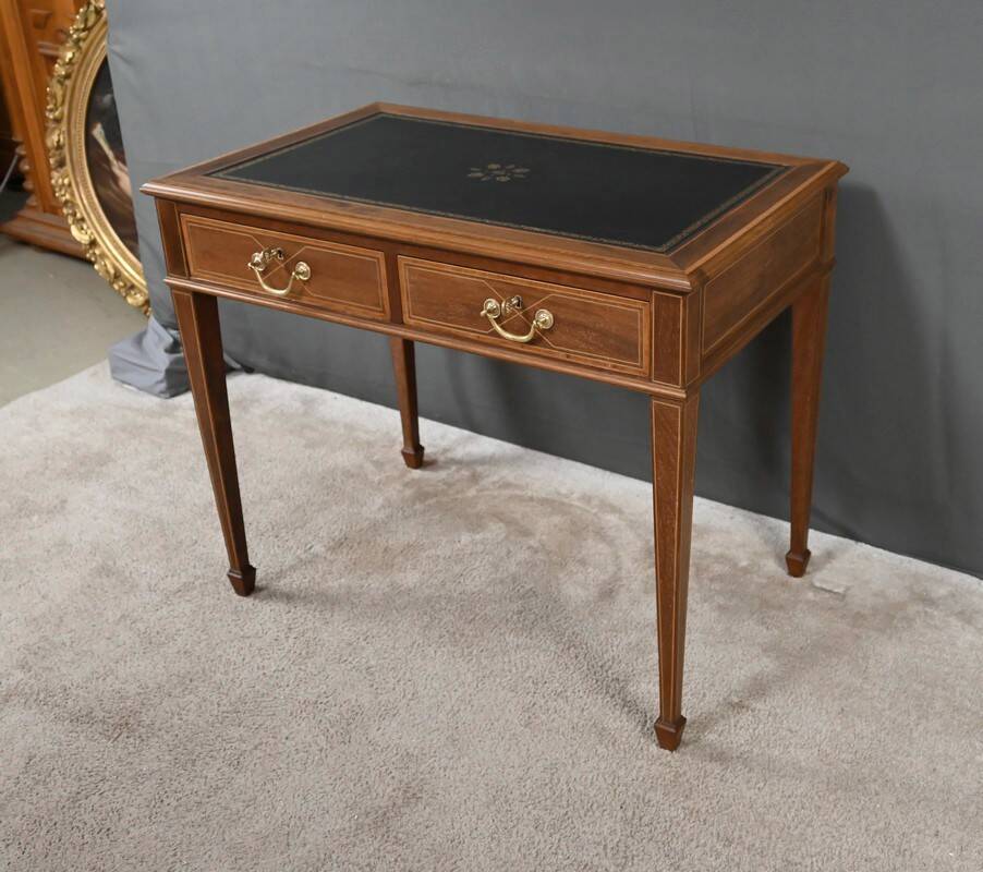 Small Mahogany Desk, English style – Early 20th century