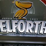 Enseigne publicitaire lumineuse pelforth