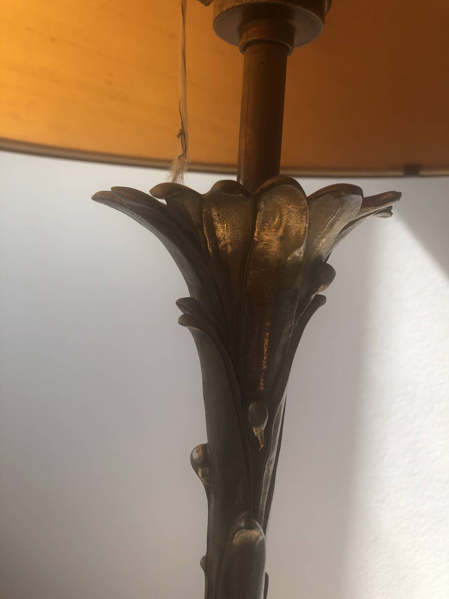 Lampe en bronze décor palmier Maison Bagués années 1970 en TBE