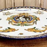 Lentil plate dish Gien Renaissance white background XIX