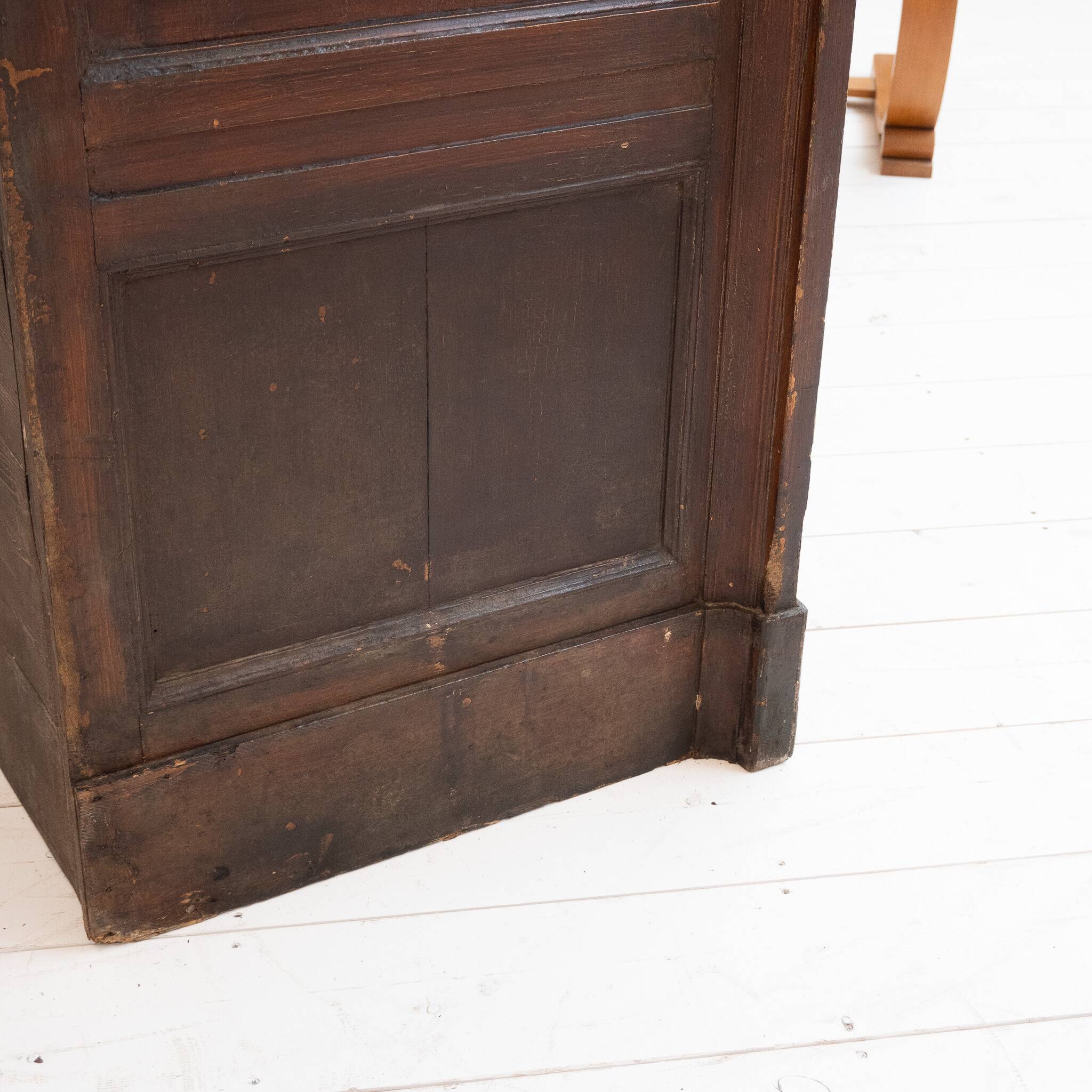 Grand meuble de distillerie, Italie 1900