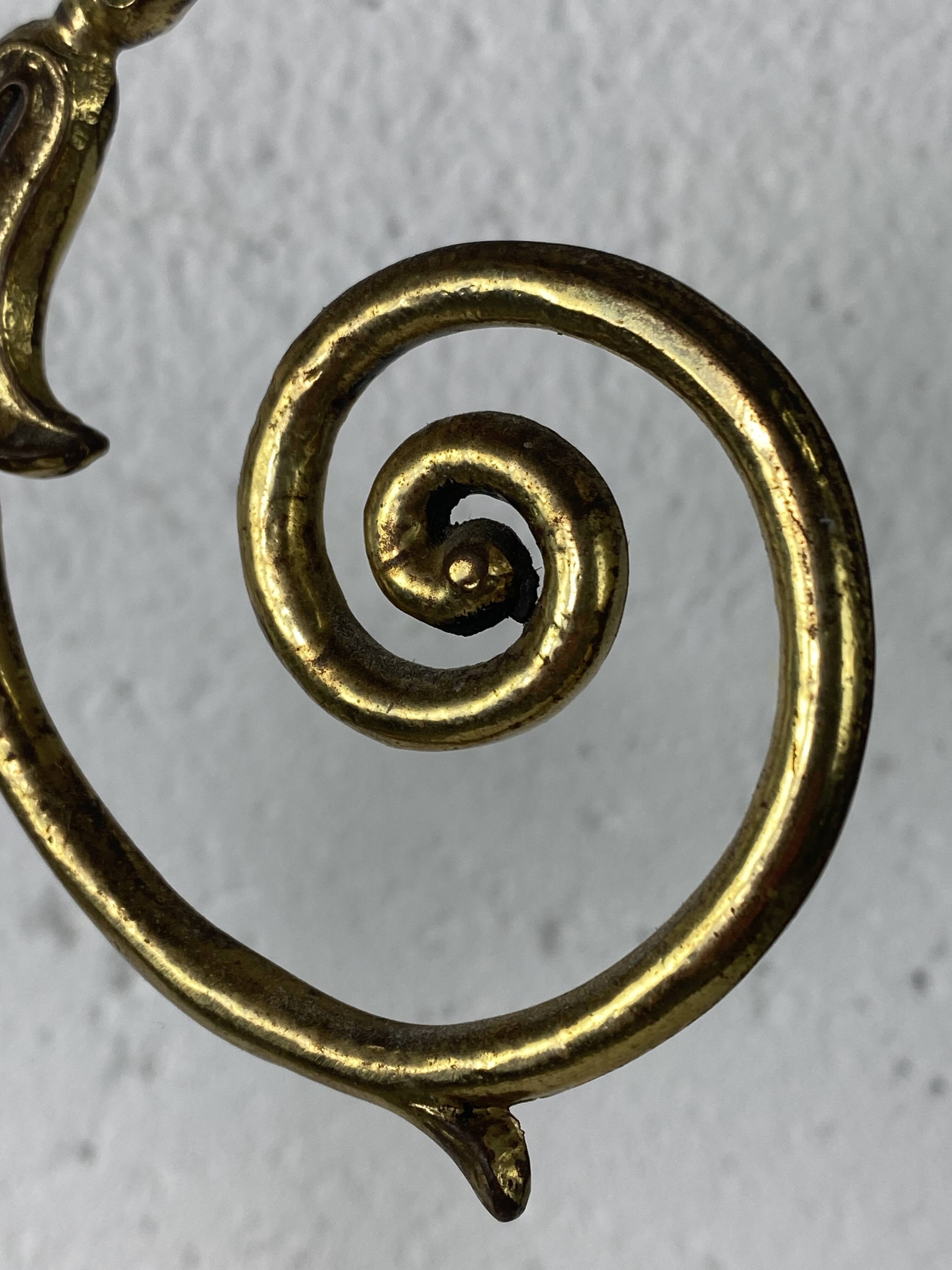 Porte revue doré en laiton