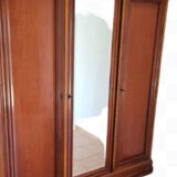 Armoire en merisier de style Louis Philippe