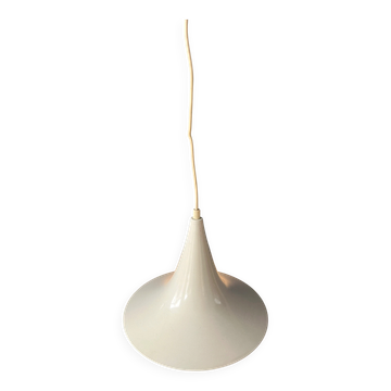 Suspension Space Age blanche Mid-Century en forme de chapeau de sorcière