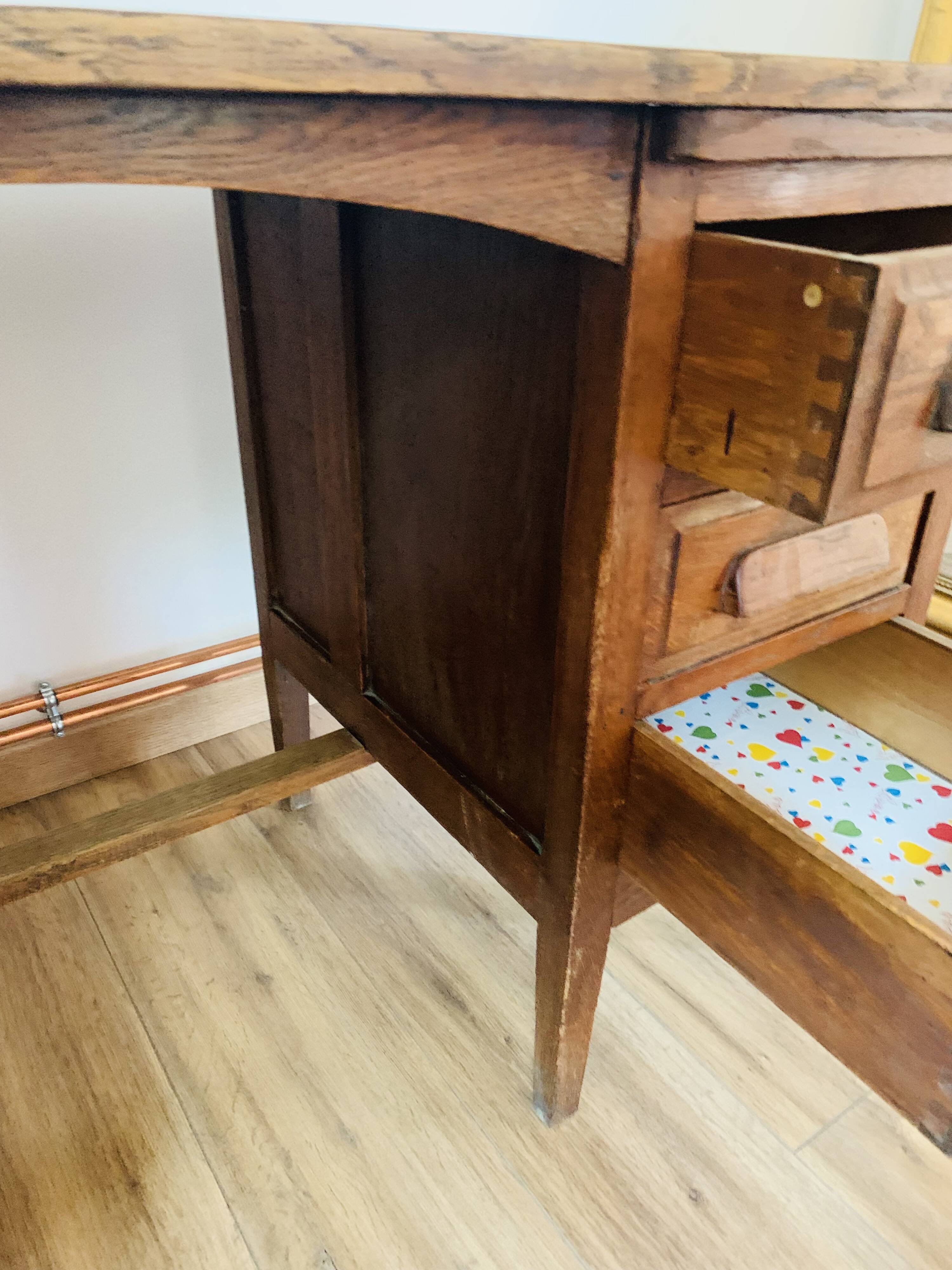 Bureau vintage