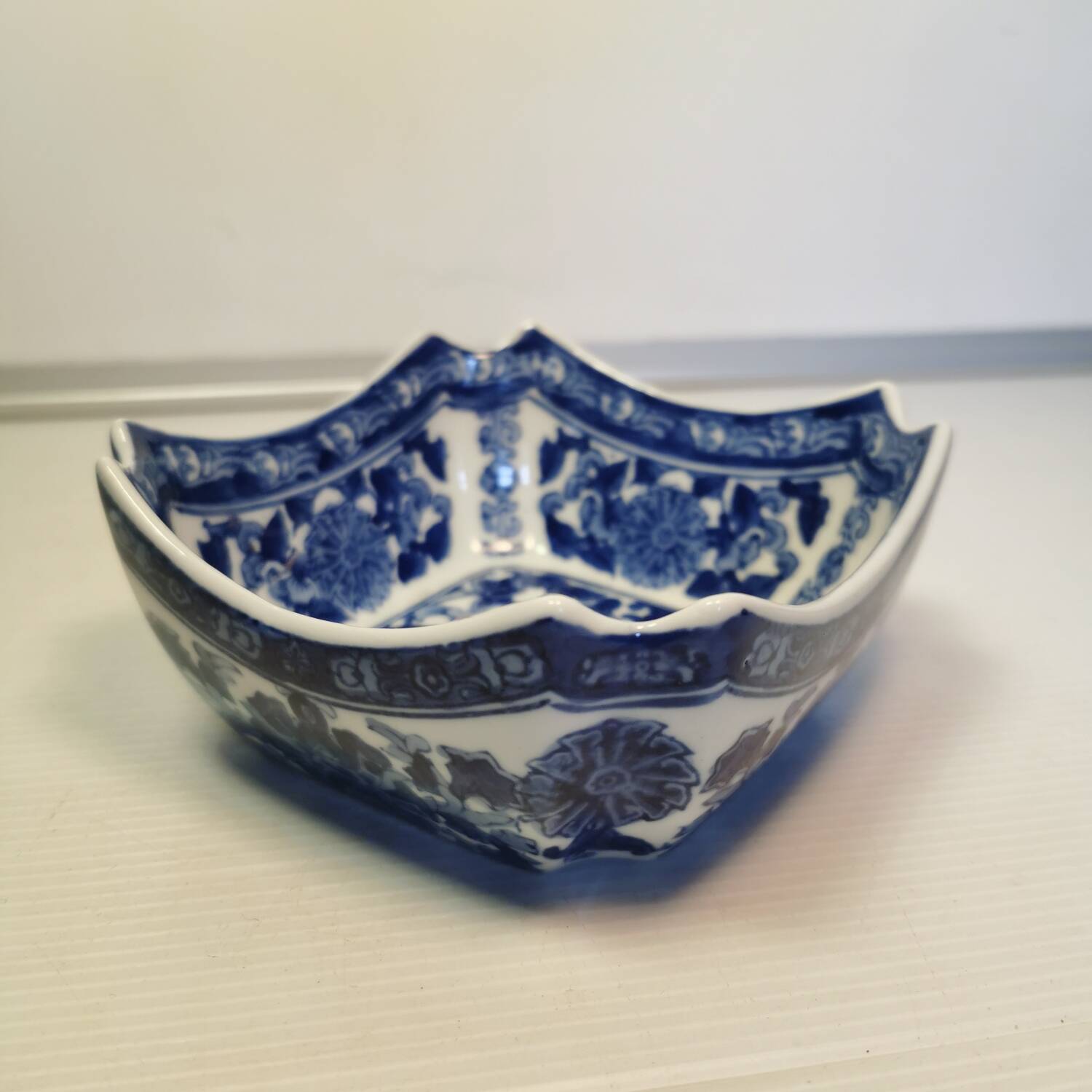 Bowl seymour man fine china porcelain blue floral decor