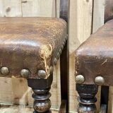 Suite of 4 Louis XIII chairs in oak and leather, early 20th century