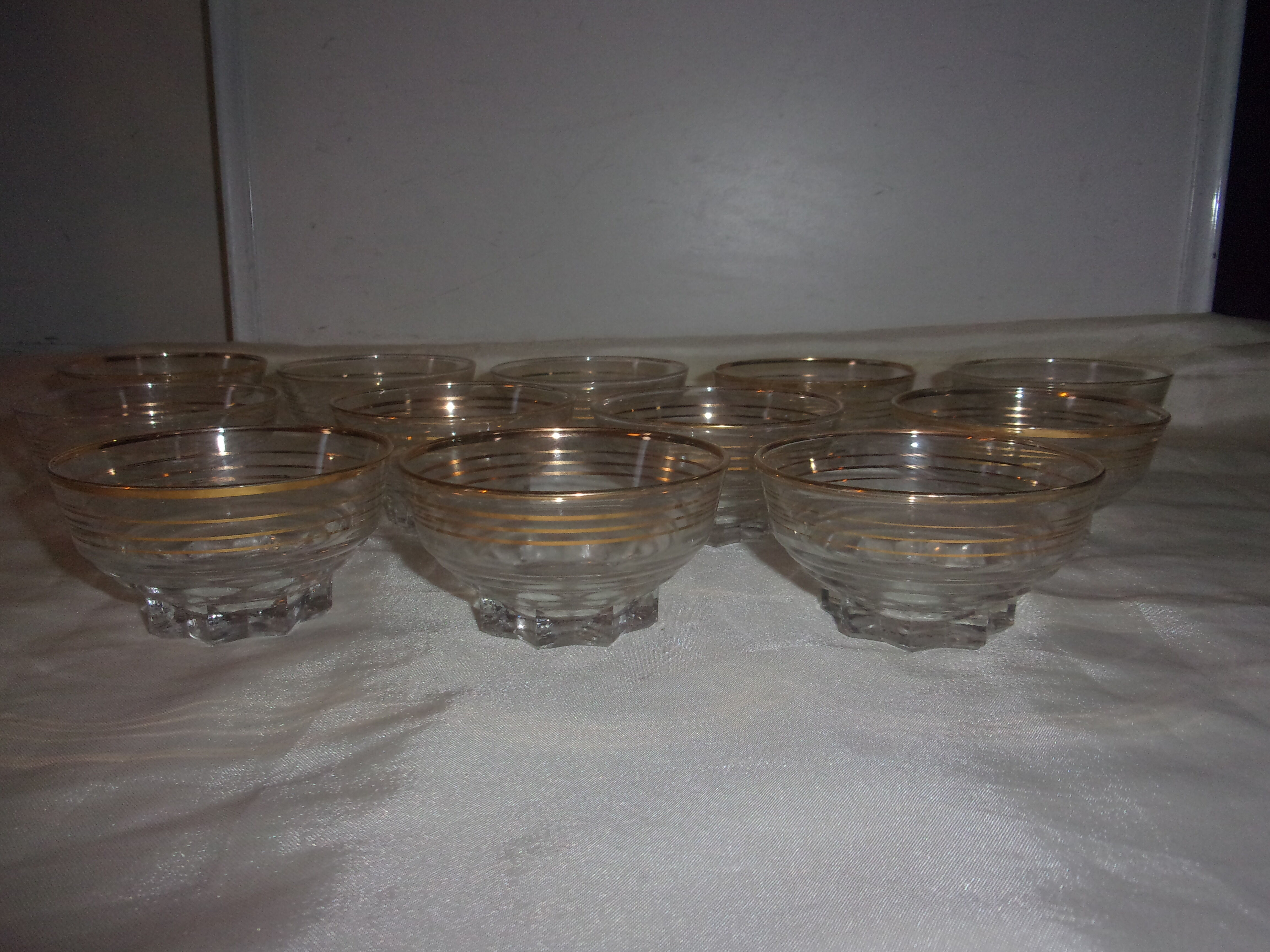 12 champagne glasses year 50