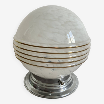 Globe, plafonnier en verre de Clichy blanc