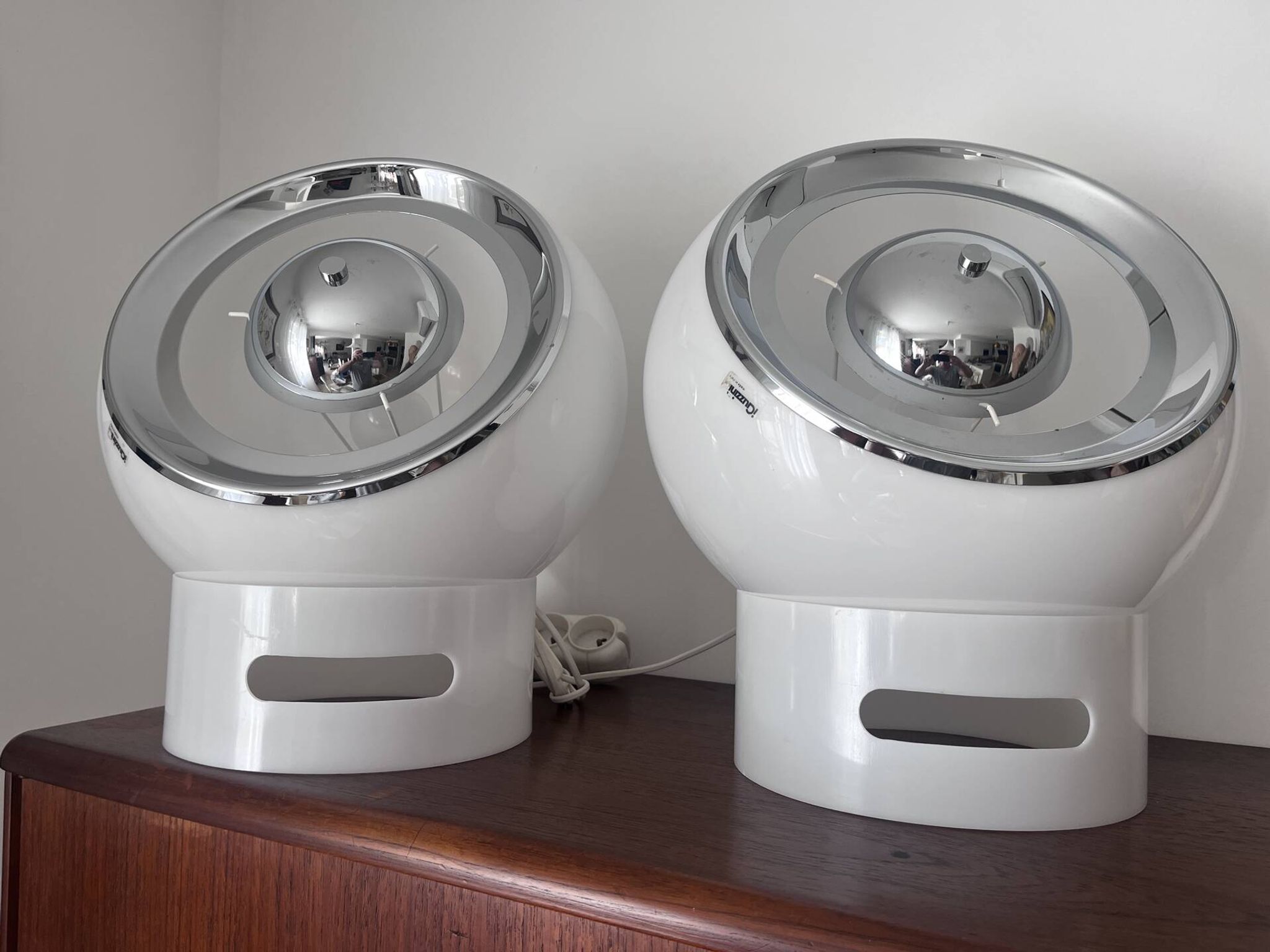 Guzzini Space Age lamp