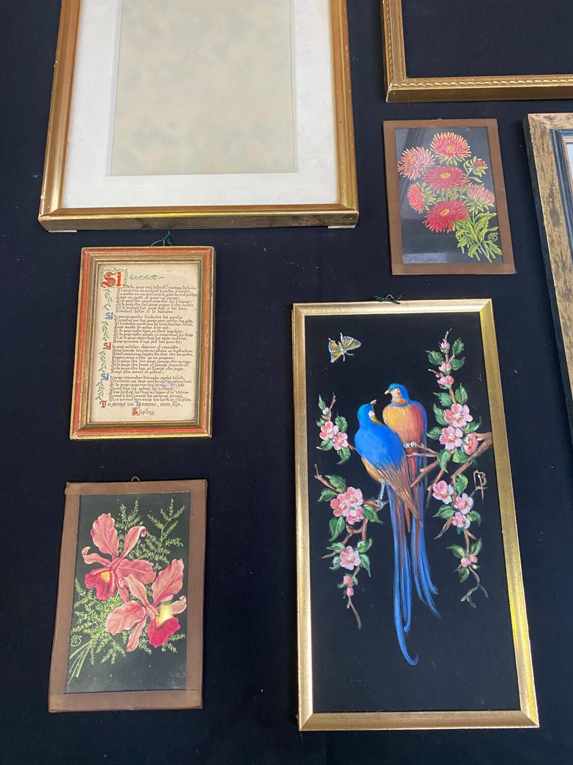 Set of 10 gilded wood or vintage resin frames