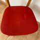 Chaise vintage rouge