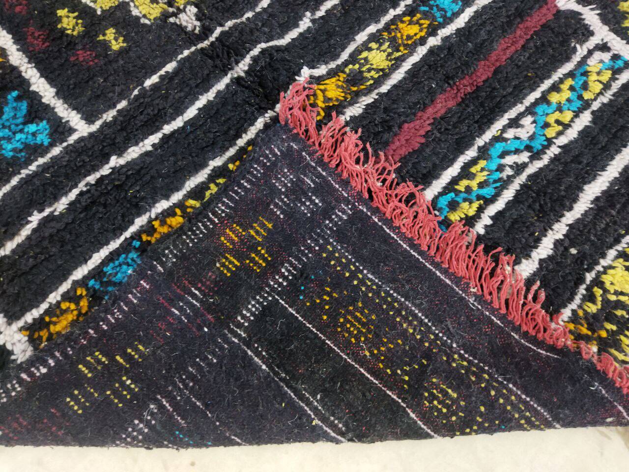 Handmade moroccan berber rug 345 x 110 cm