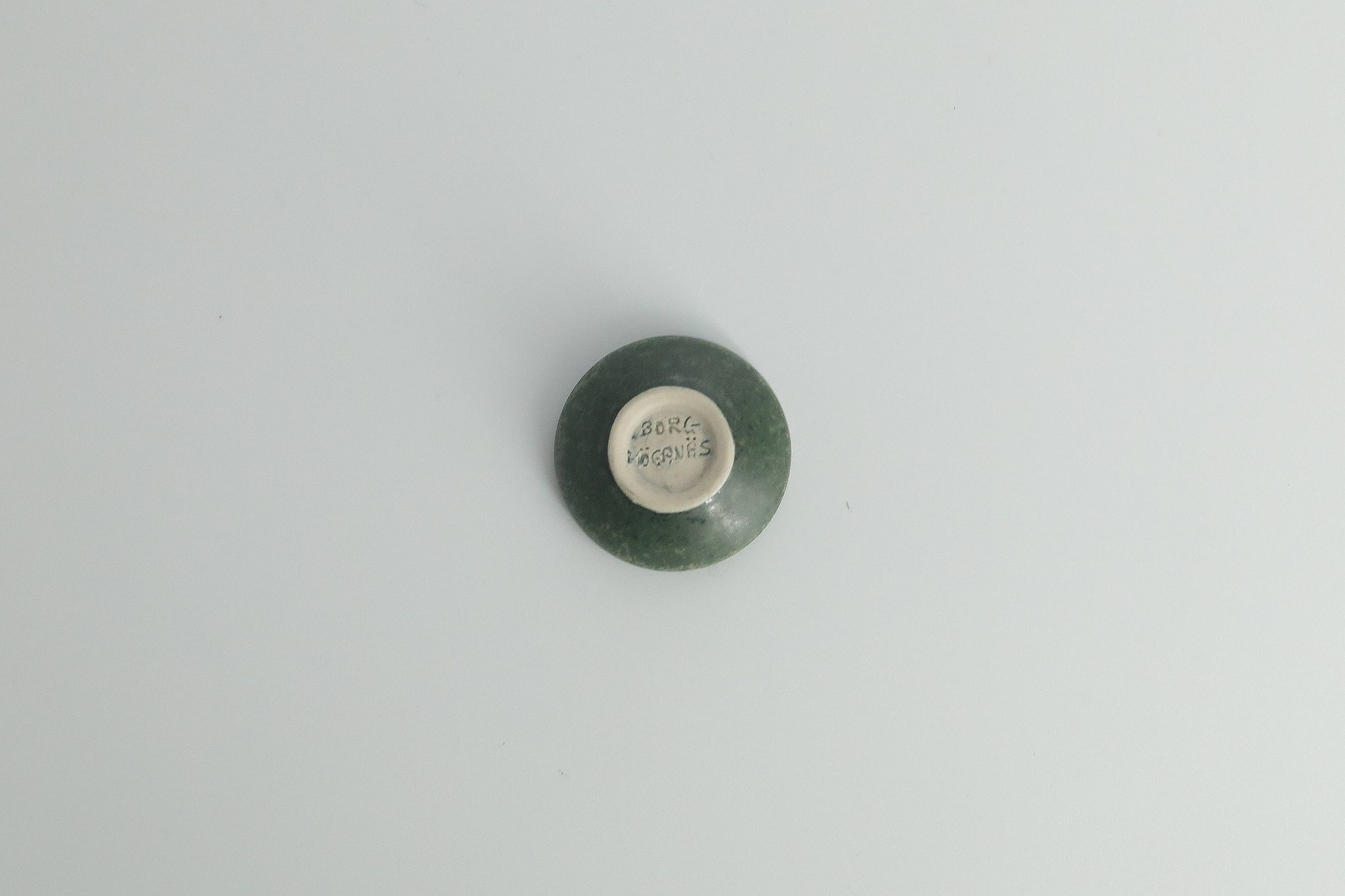 Set of 4 Scandinavian collection bowls in brown and green stoneware, mid-20th century.