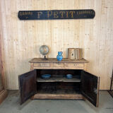 Sideboard in raw chestnut
