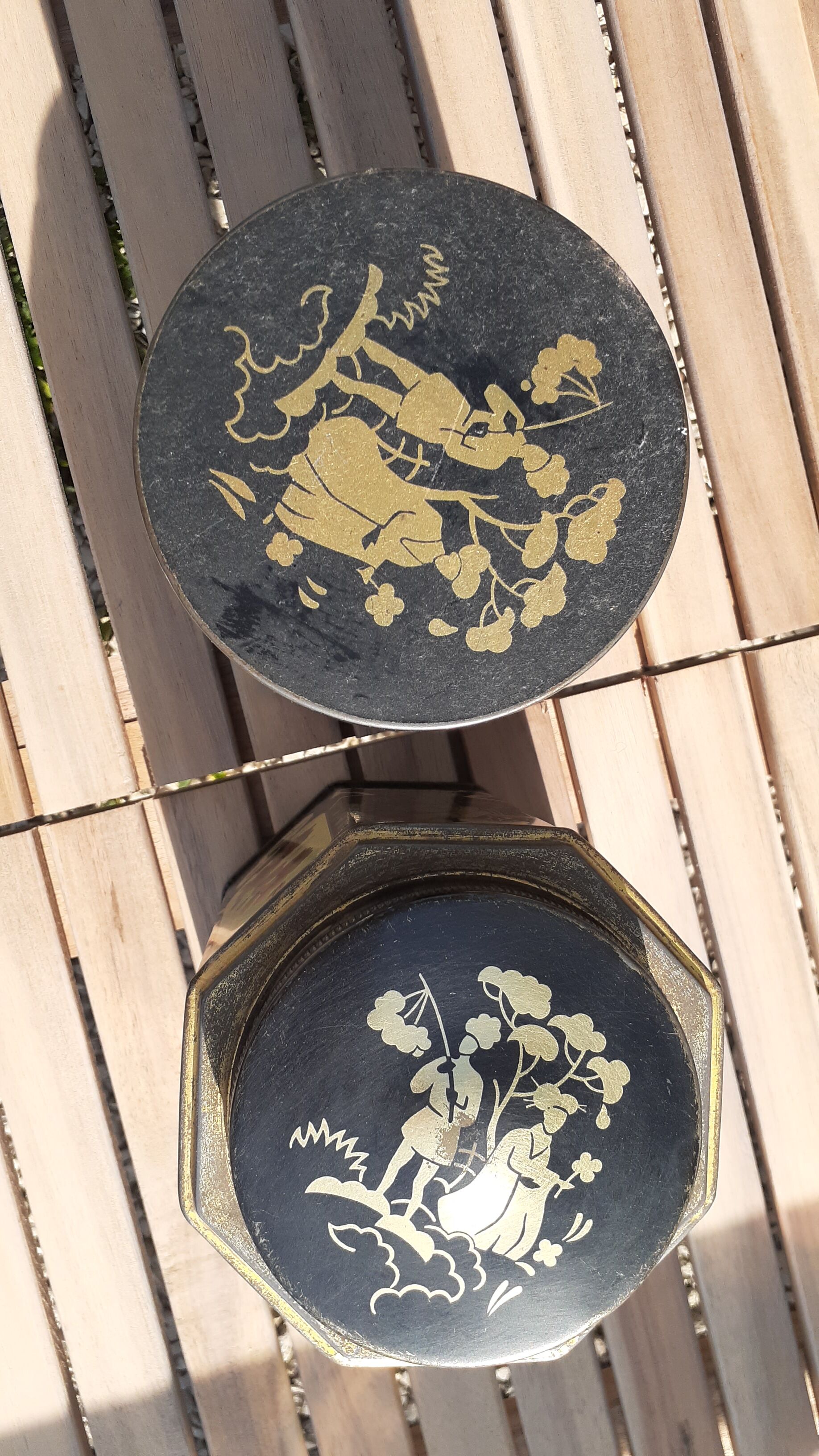 Boites à thé motifs asiatique noir et doré