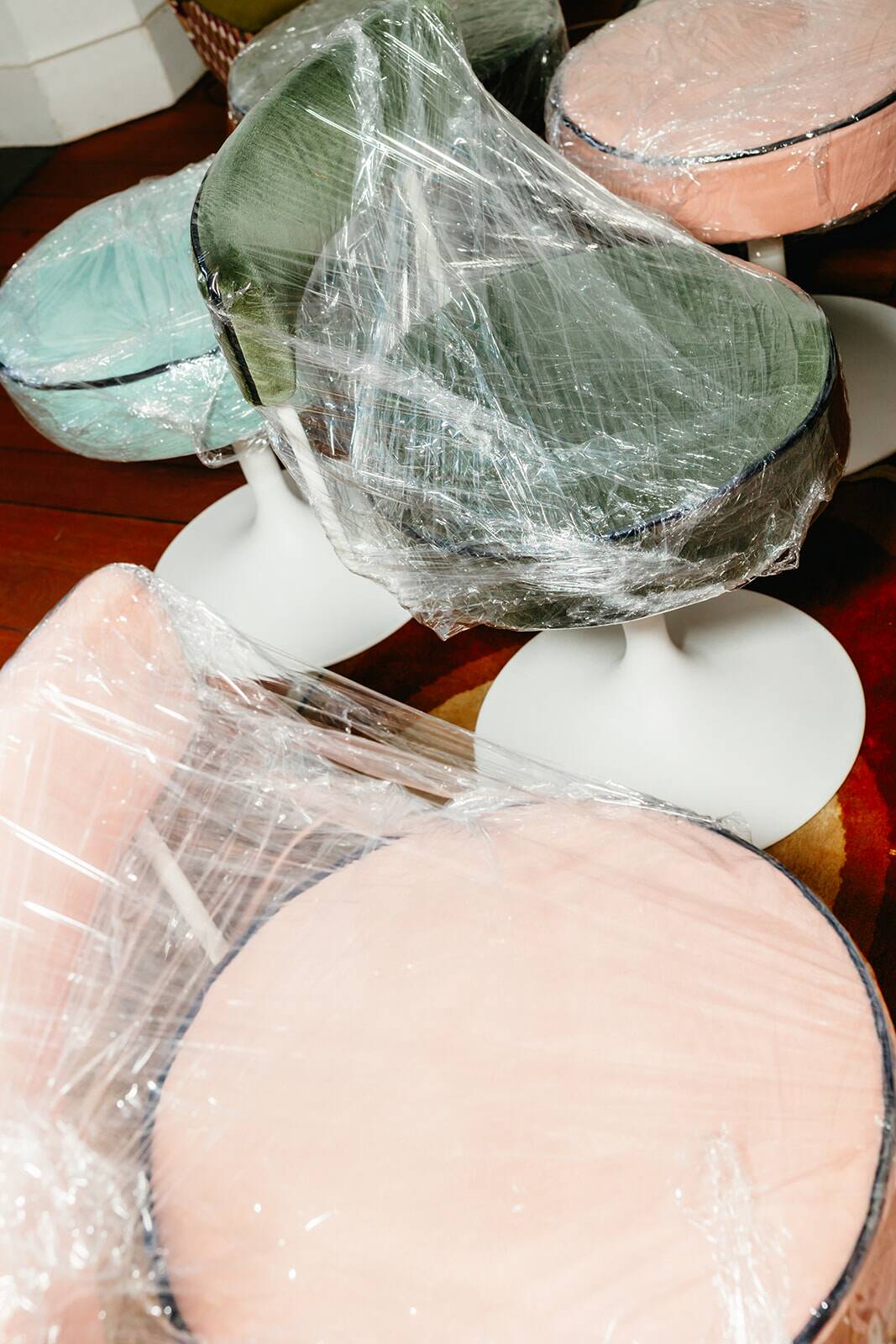 Set of tulip stools and chairs, 1960