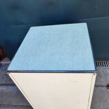 Meuble armoire de cuisine métallique