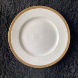 Limoges porcelain flat plates and gilding